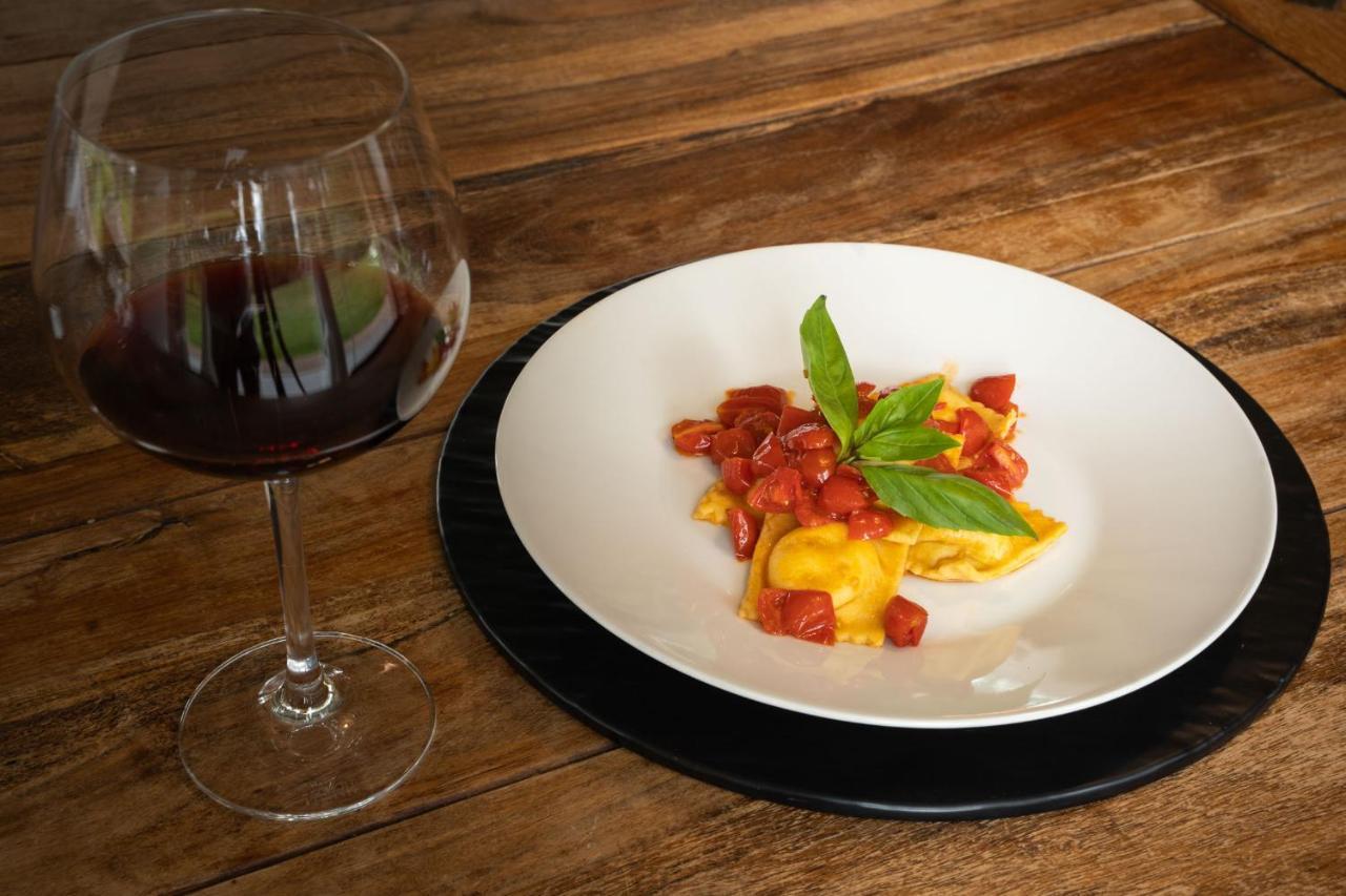 Le Versegge Resort Braccagni エクステリア 写真