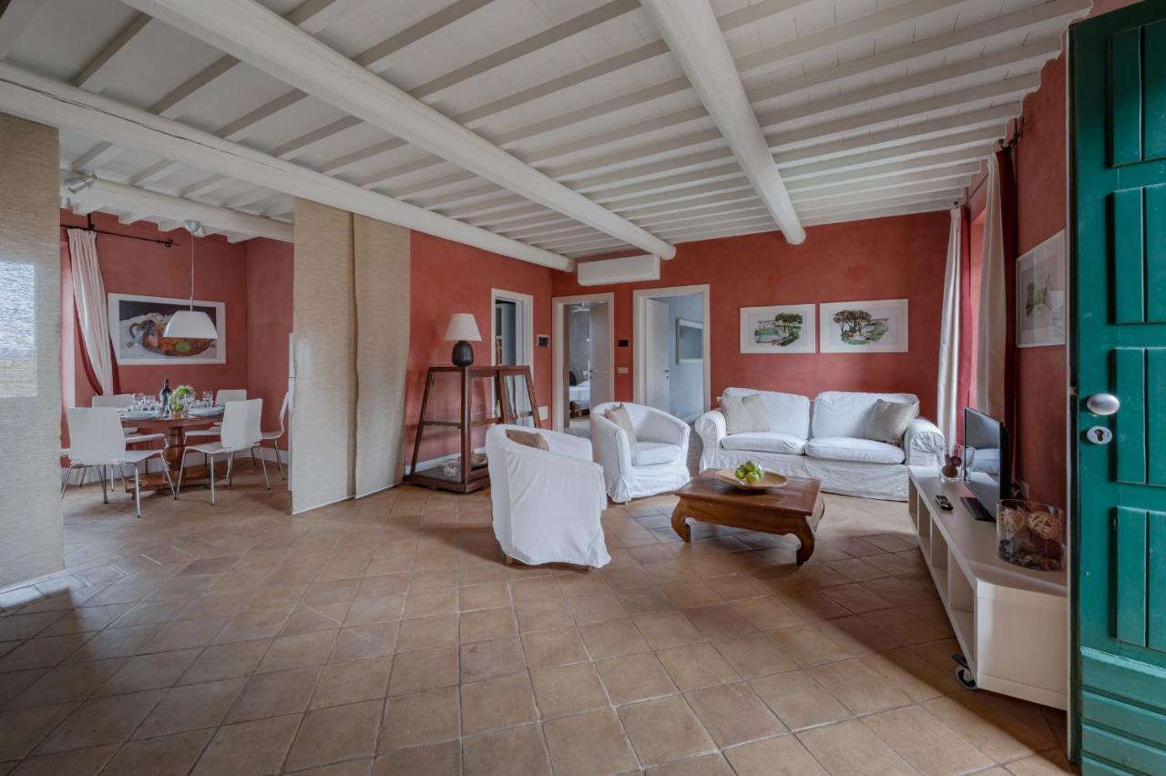 Le Versegge Resort Braccagni エクステリア 写真