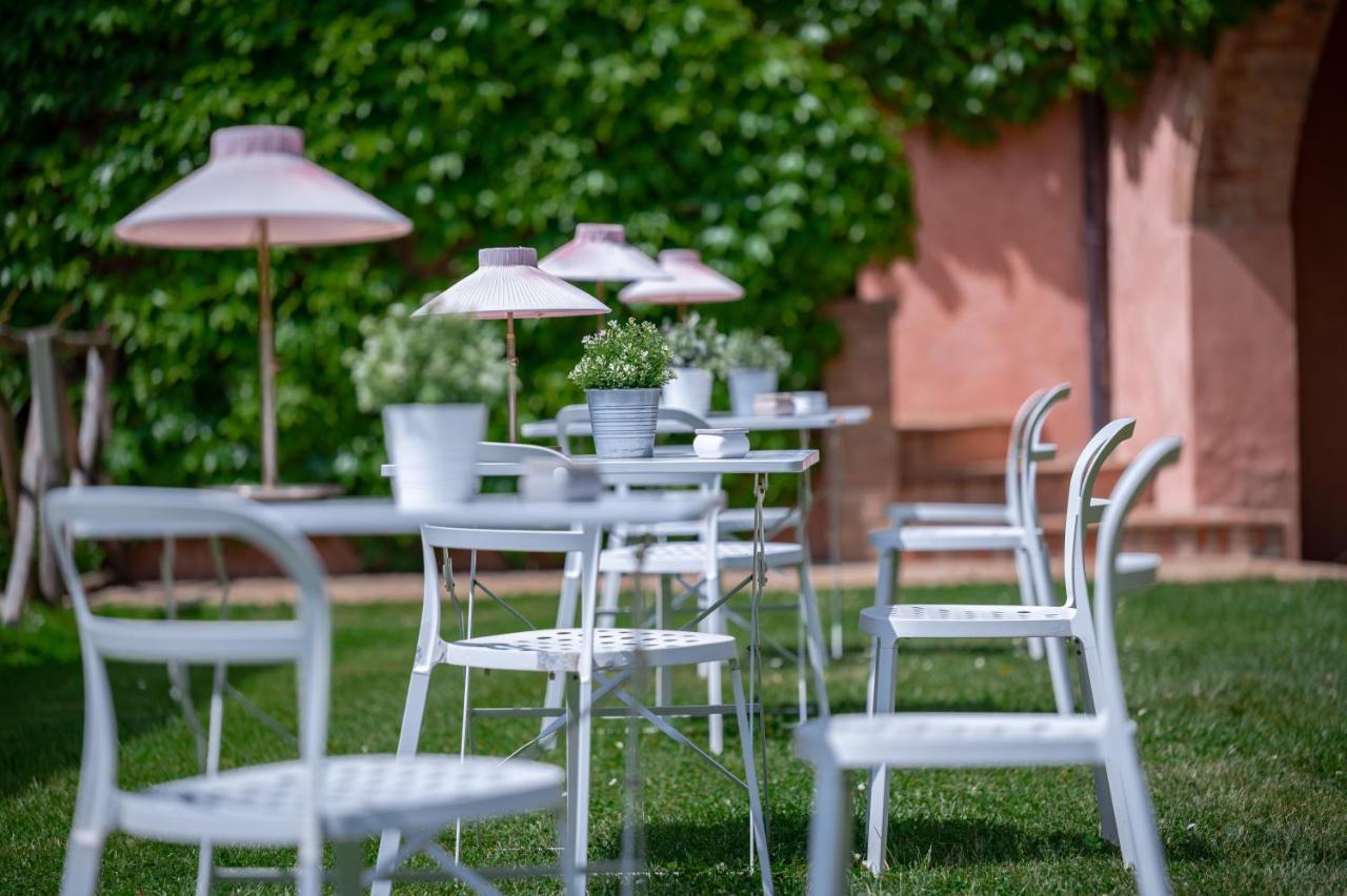 Le Versegge Resort Braccagni エクステリア 写真